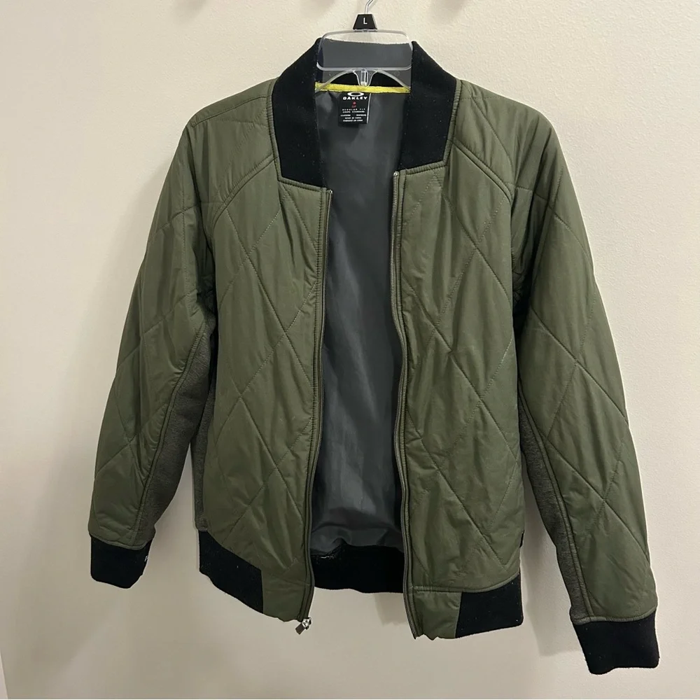 Oakley Bomber Jacket Small Full Zip Up Quilted Army Green - Picture 2 of 4